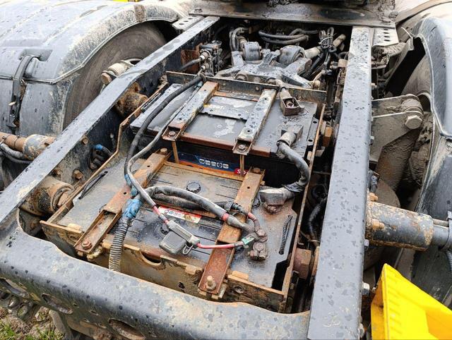 Седельный тягач КАМАЗ 5490-80802-90(5P) (СПГ) 2021 г. - фото 14